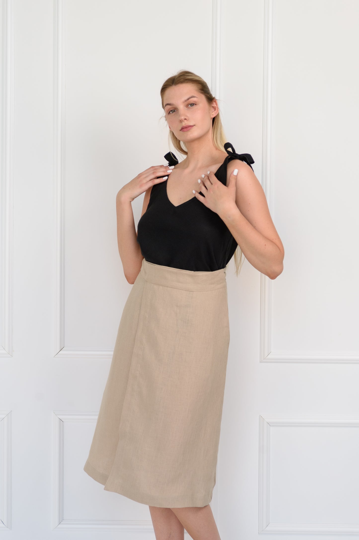 Wickel-Midirock aus Leinen in Beige