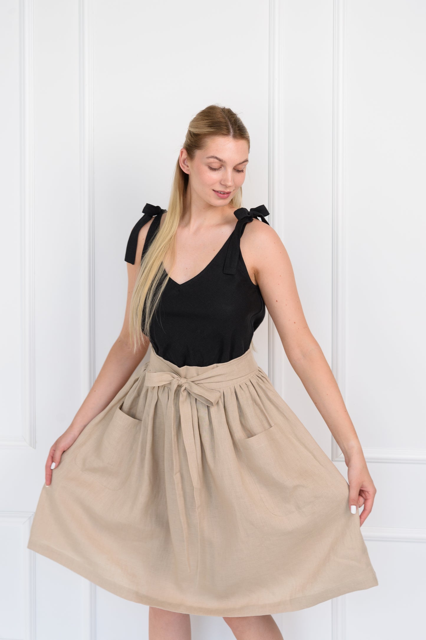 Linen Midi Skirt With Pockets in Beige
