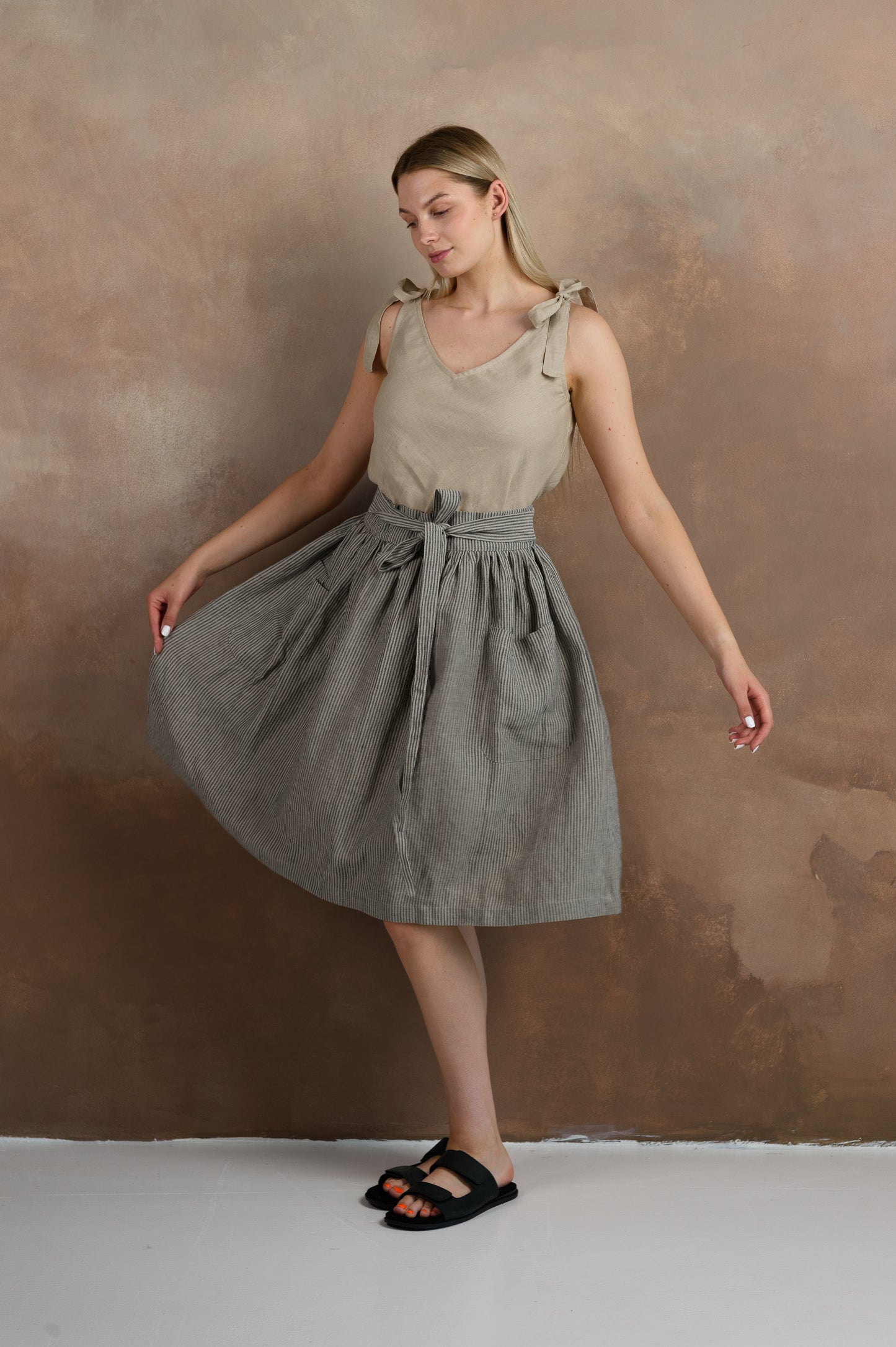 Linen Midi Skirt With Pockets in Stripes