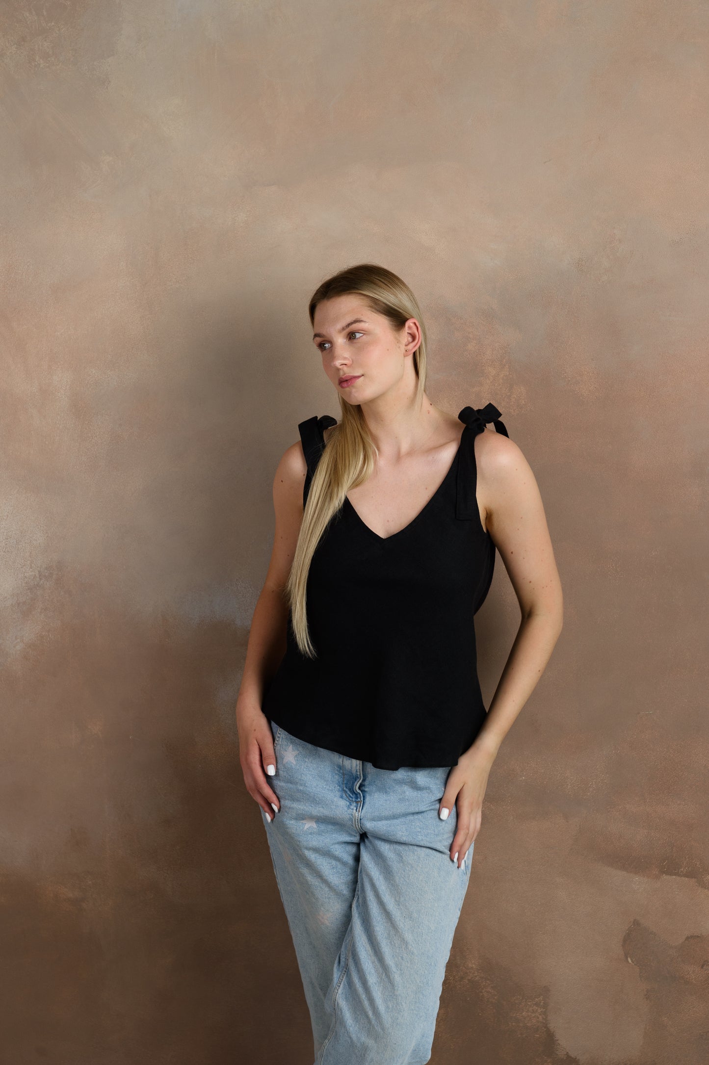 Linen Tank Top in Black