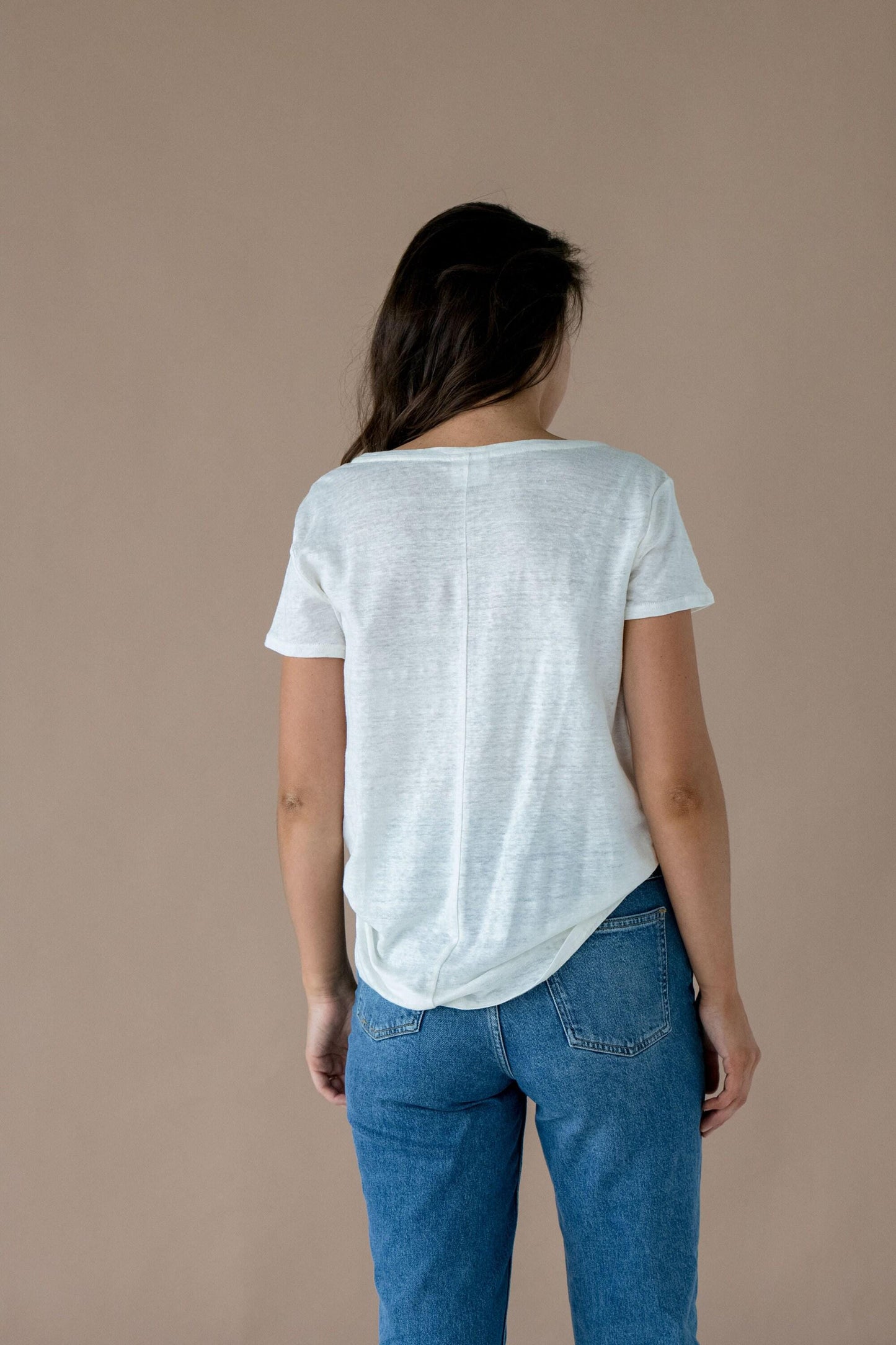 back of White Linen Jersey V-Neck T-Shirt CLASSICS by Solen Mara 100% Linen Short Sleeve Boat Gap Neck Tee Top for Women