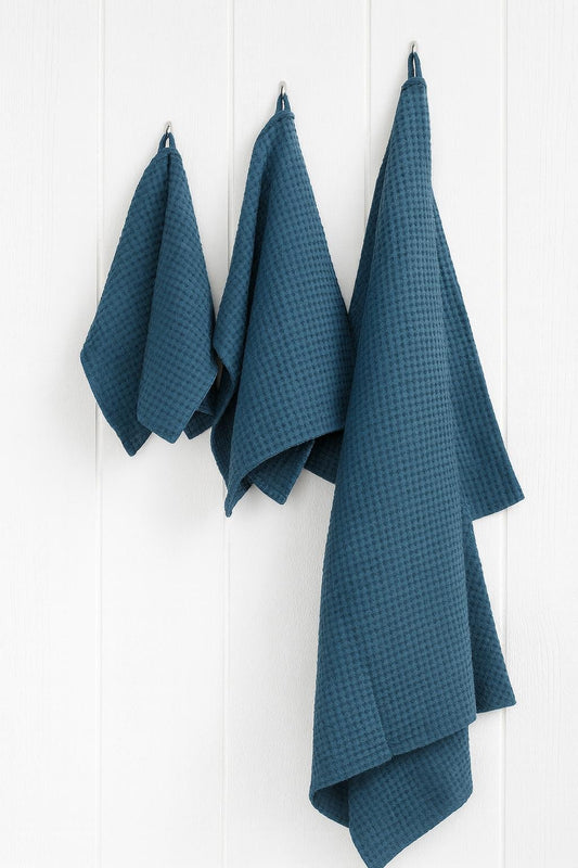 Linen Towel Set (3 Pieces) in Lagoon Teal