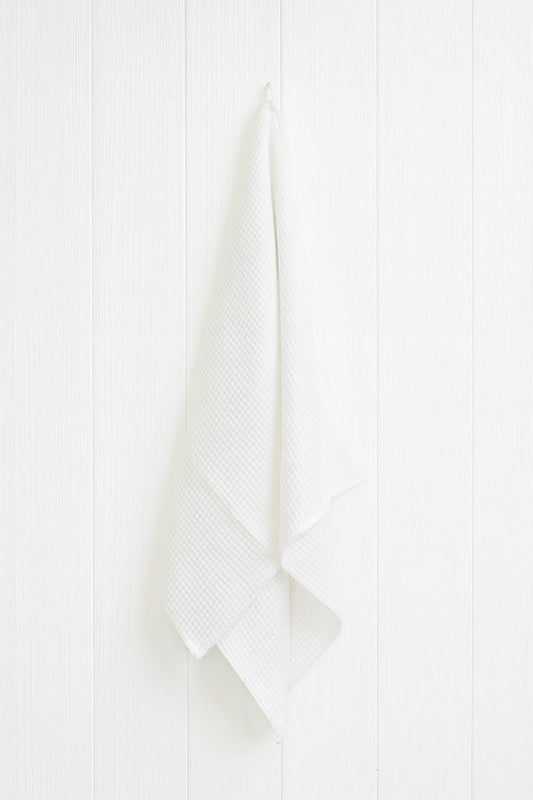Linen Bath Towel in Snow White