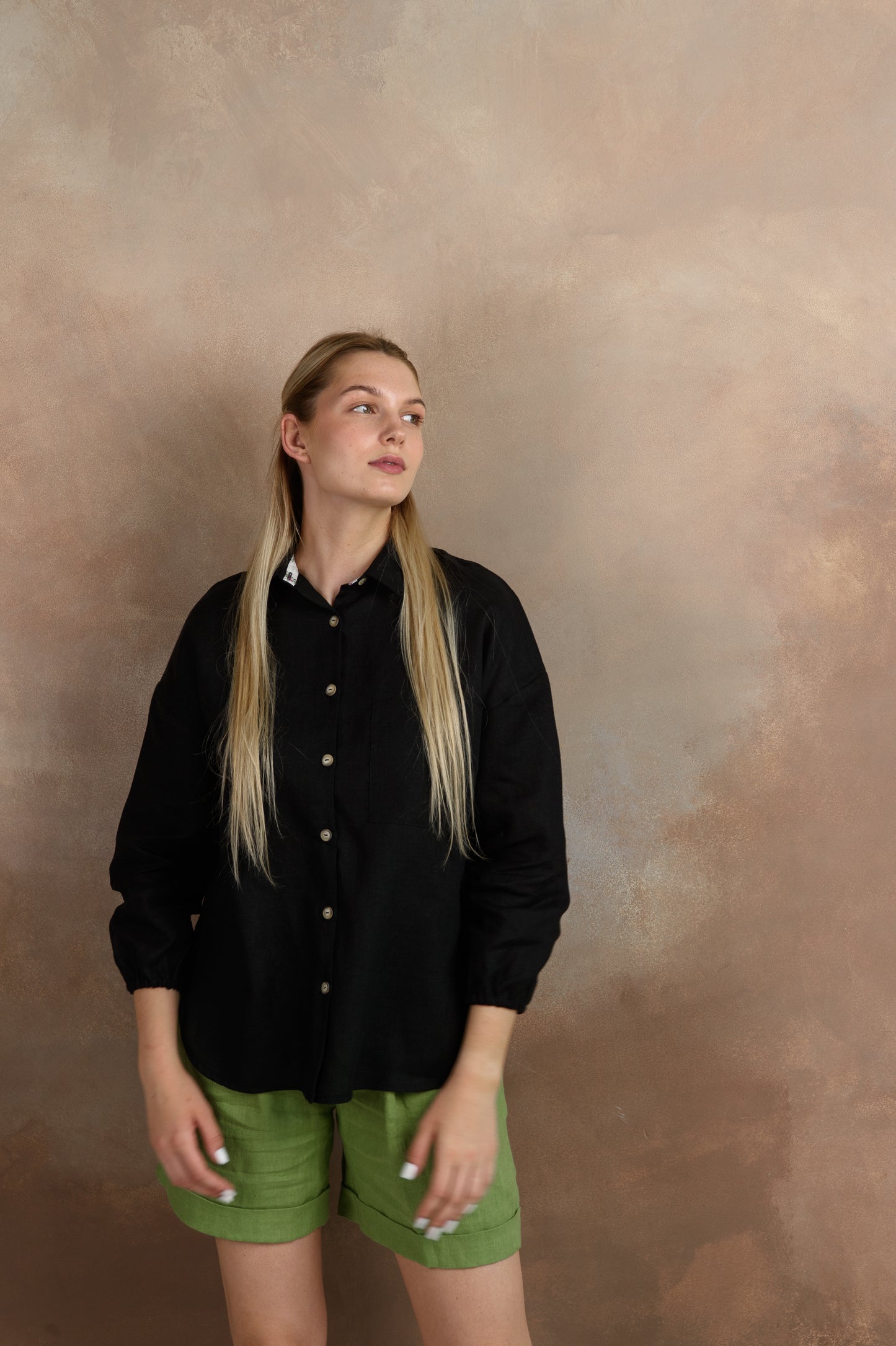 Oversized Linen Shirt in Black