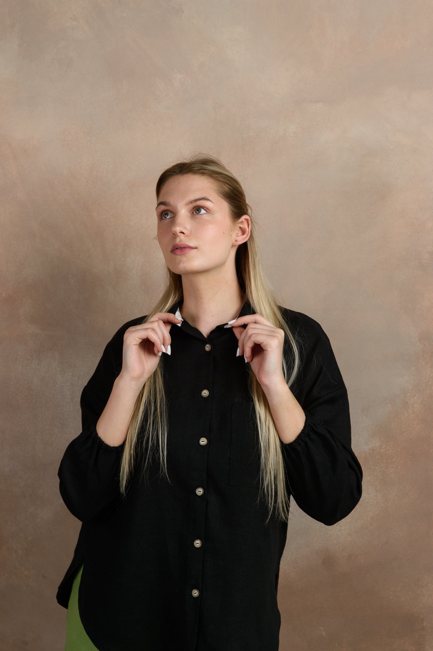 Oversized Linen Shirt in Black